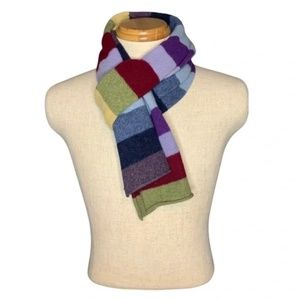 Paul Smith 100% Lambswool scarf